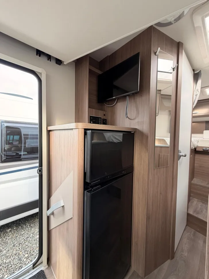 Fahrzeugbild Carado T 338 #12