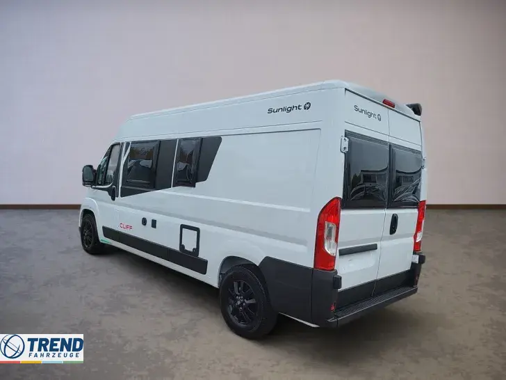 Fahrzeugbild Sunlight Camper Van Cliff 601 Adventure Edition #4