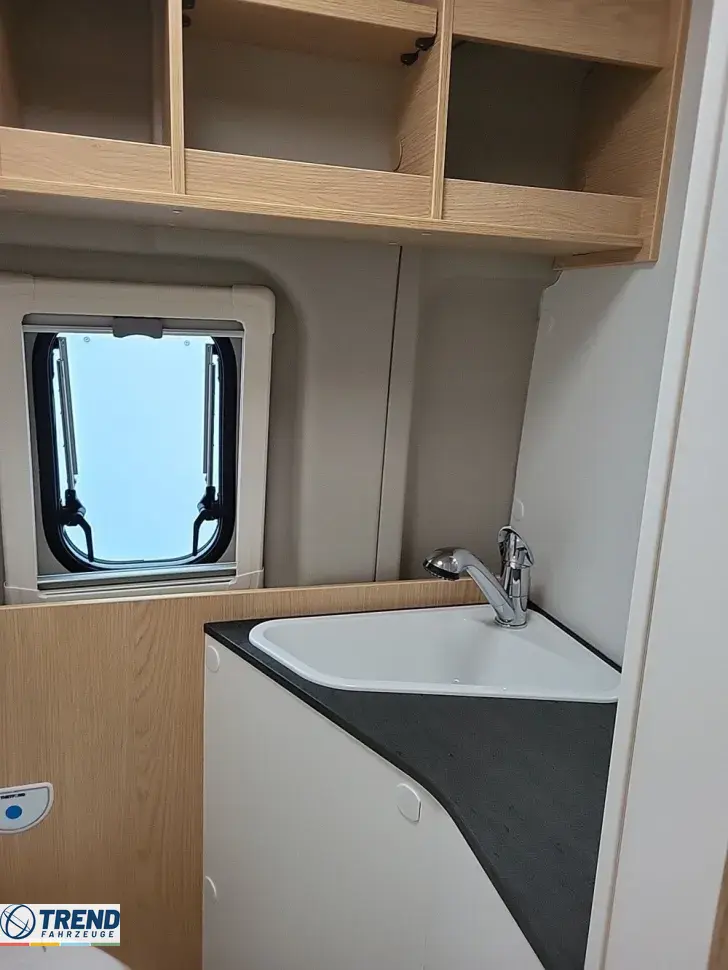 Fahrzeugbild Sunlight Camper Van Cliff 601 Adventure Edition #16