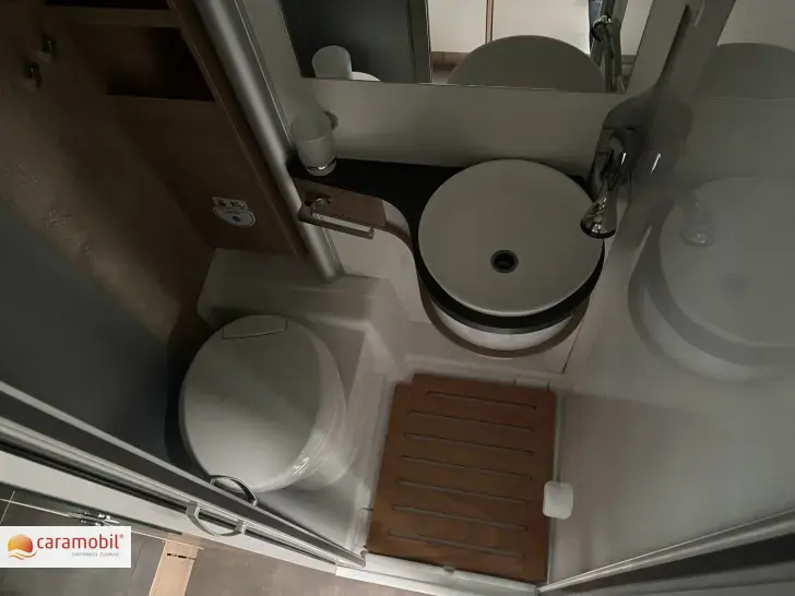 Fahrzeugbild Laika Ecovip CV 645 100 CARAVANS MÜSSEN RAUS! #10