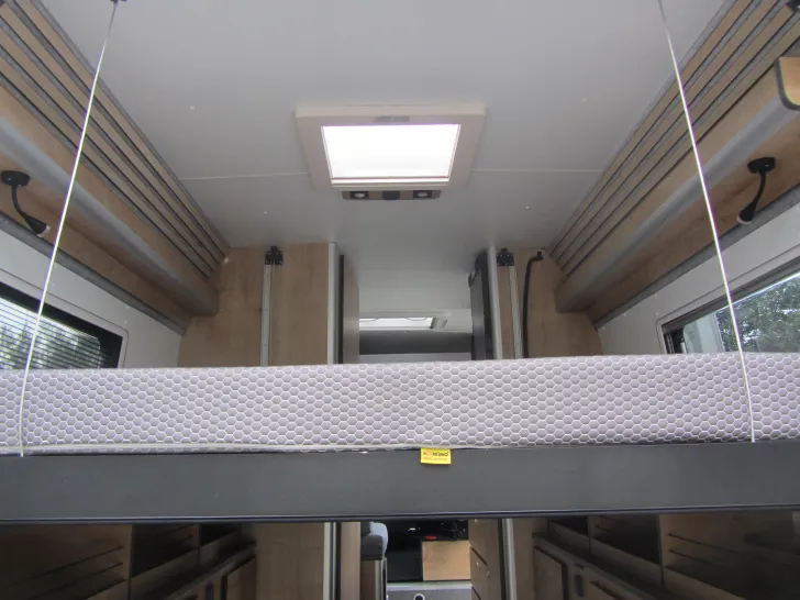 Fahrzeugbild Reimo Sport Van LR #4