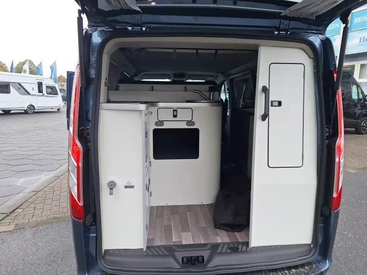 Fahrzeugbild Ford Transit Custom Nugget Aufstelldach #4