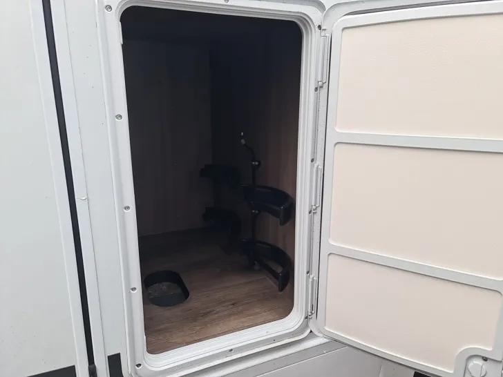 Fahrzeugbild Carado pro+ I 447 !!! Top‑Preis Garantie !!! #25