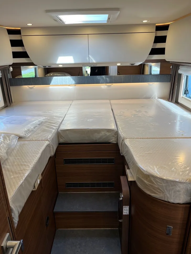 Fahrzeugbild Carthago chic c-line I 4.9 LE Summer Sale #17