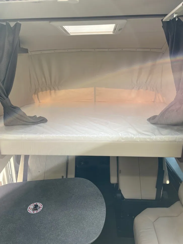 Fahrzeugbild Carthago chic c-line I 4.9 LE Summer Sale #18
