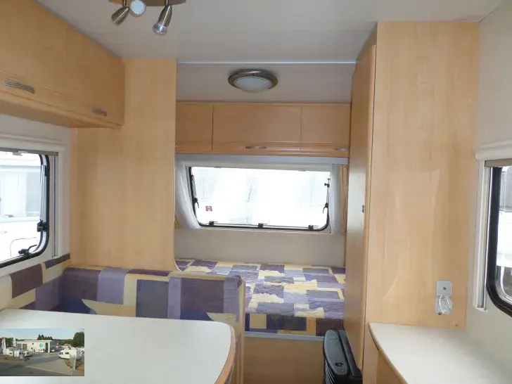 Fahrzeugbild Sterckeman Starlett 420 CP Nr. 15 - Doppelbett #7