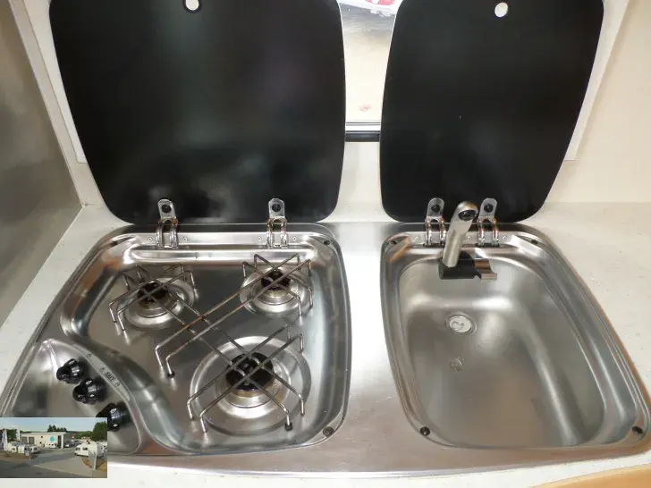 Fahrzeugbild Sterckeman Starlett 420 CP Nr. 15 - Doppelbett #9