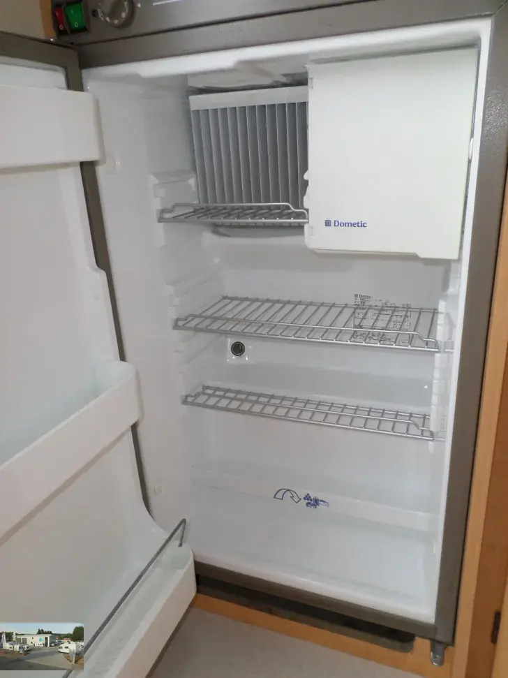 Fahrzeugbild Sterckeman Starlett 420 CP Nr. 15 - Doppelbett #10