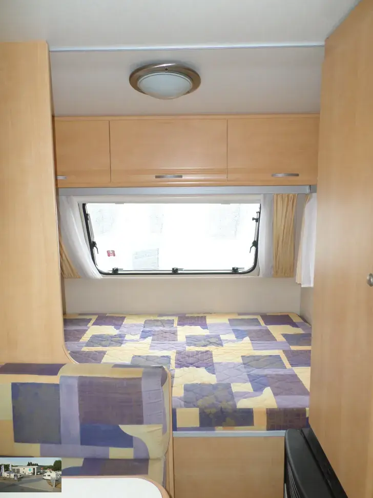 Fahrzeugbild Sterckeman Starlett 420 CP Nr. 15 - Doppelbett #16