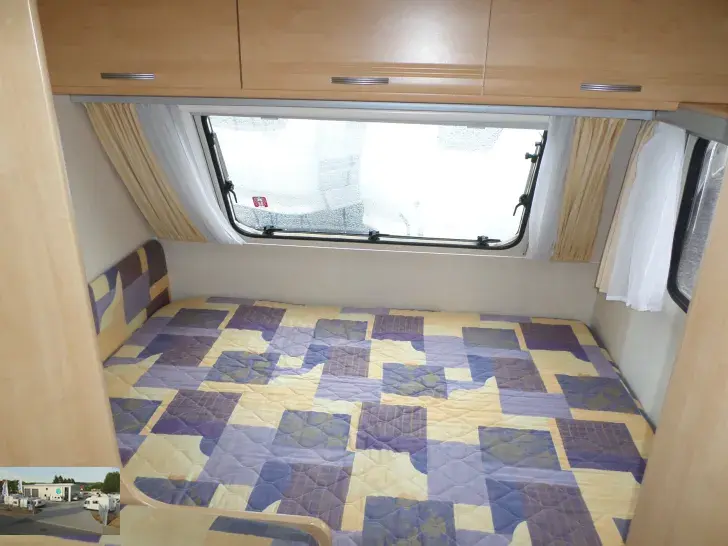 Fahrzeugbild Sterckeman Starlett 420 CP Nr. 15 - Doppelbett #18