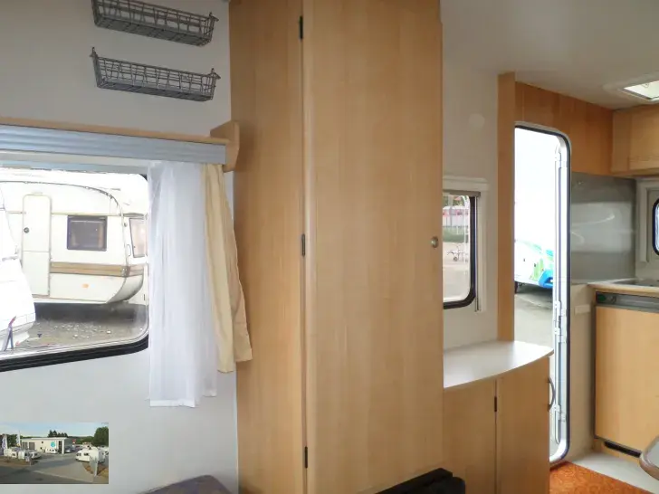 Fahrzeugbild Sterckeman Starlett 420 CP Nr. 15 - Doppelbett #22