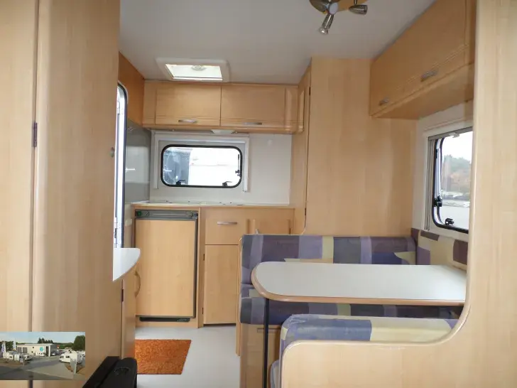 Fahrzeugbild Sterckeman Starlett 420 CP Nr. 15 - Doppelbett #23