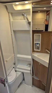 Toilette Malibu Van Diversity 640 LE K charming GT skyview 2026 Listenpreis: 96.530€