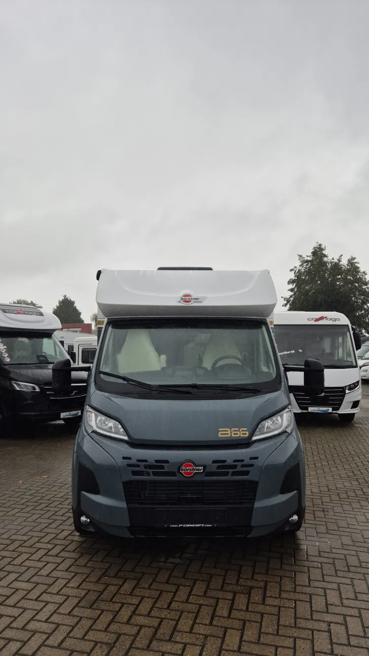 Frontal Vorne Bürstner B66 TD 690 G - Sonderedition ohne HB