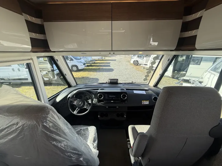 Fahrzeugbild Carthago C2-tourer I 147 RB-LE "L" comfort 4.2t #6