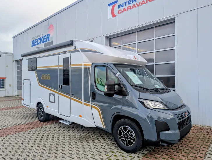 Fahrzeugbild Bürstner B66 TD 690 G Hubbett #1