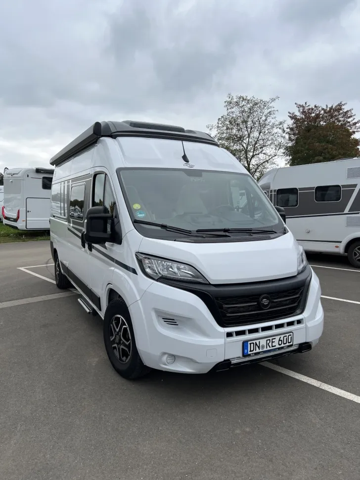 Fahrzeugbild Carado Camper Van CVE 600 Ex Mietfahrzeug #1
