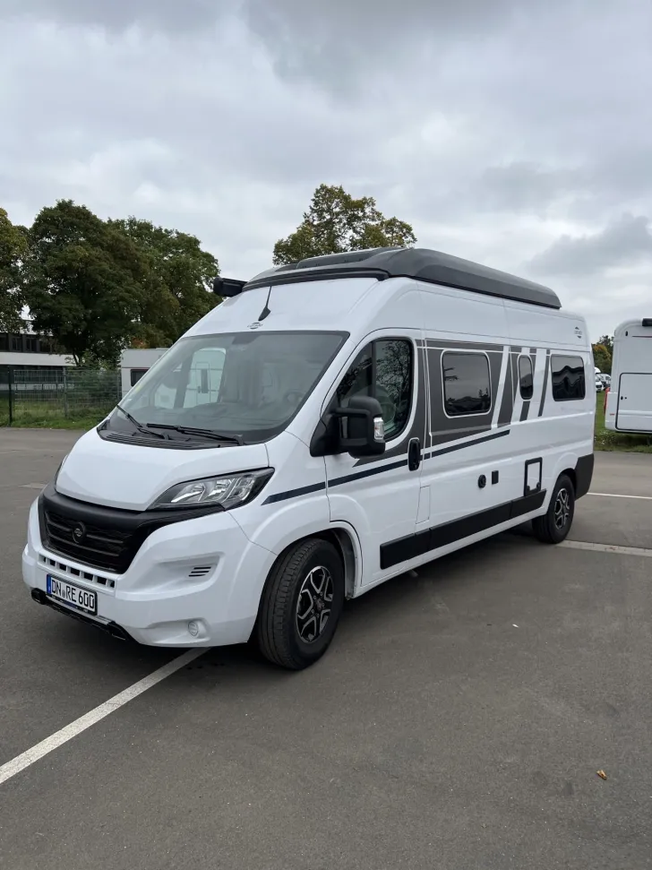 Fahrzeugbild Carado Camper Van CVE 600 Ex Mietfahrzeug #3