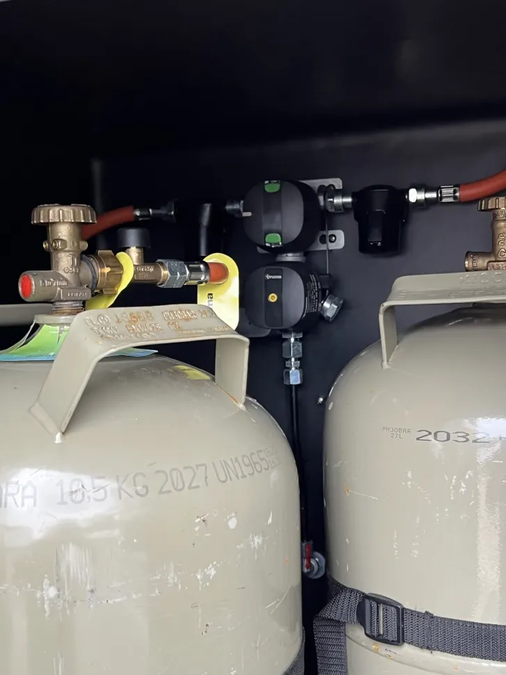 Fahrzeugbild Carado Camper Van CVE 600 Ex Mietfahrzeug #6