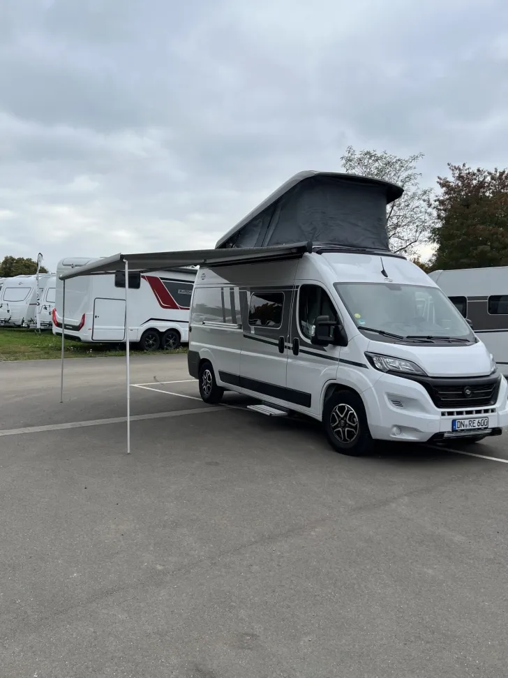 Fahrzeugbild Carado Camper Van CVE 600 Ex Mietfahrzeug #12