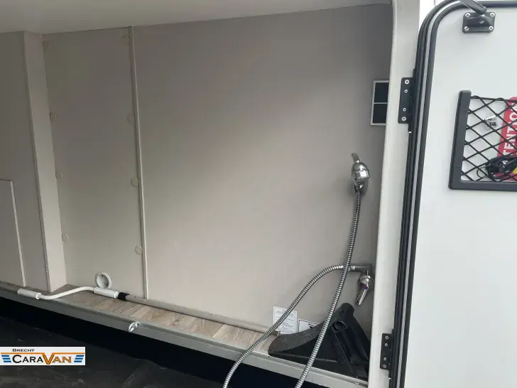 Fahrzeugbild Hymer Tramp S 685 Hubbett elektr./Klima Dach #21