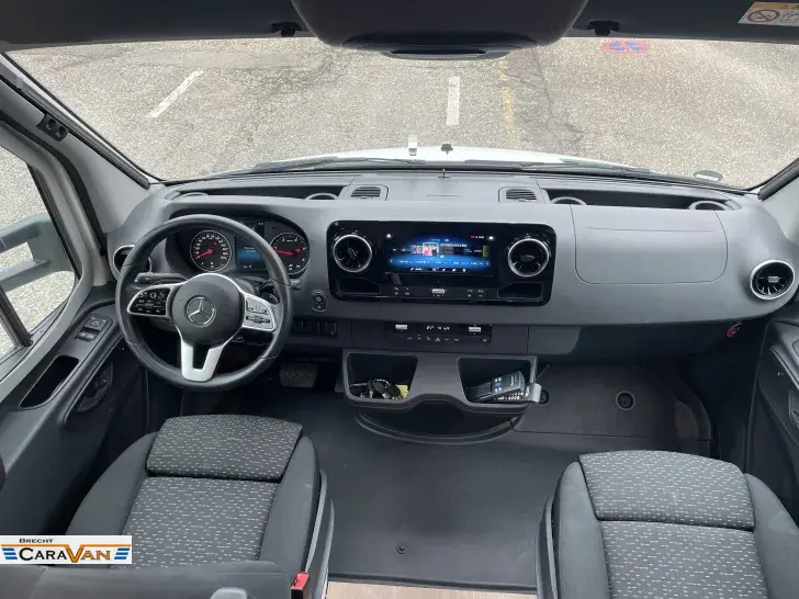 Fahrzeugbild Hymer Tramp S 685 Hubbett elektr./Klima Dach #3