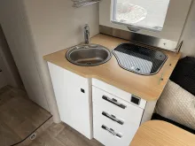 Fahrzeugbild Hymer Tramp S 685 Hubbett elektr./Klima Dach #10