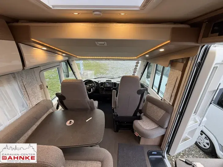 Fahrzeugbild Carthago C1-tourer I 141 KB-LE lightweight 3.5t Automatik #15