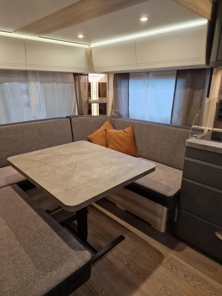 Fahrzeugbild Hobby De Luxe 515 UHL - 50 Jahre Schmidtmeier Edition #3