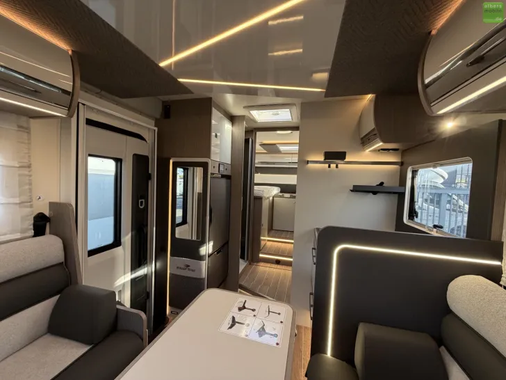 Fahrzeugbild Roller Team Zefiro 287 TL 400W Solar 2xLithium Heavy 2026 #10