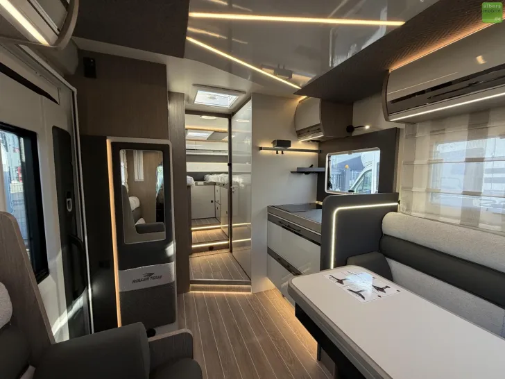 Fahrzeugbild Roller Team Zefiro 287 TL 400W Solar 2xLithium Heavy 2026 #11