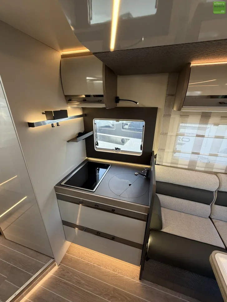 Fahrzeugbild Roller Team Zefiro 287 TL 400W Solar 2xLithium Heavy 2026 #12