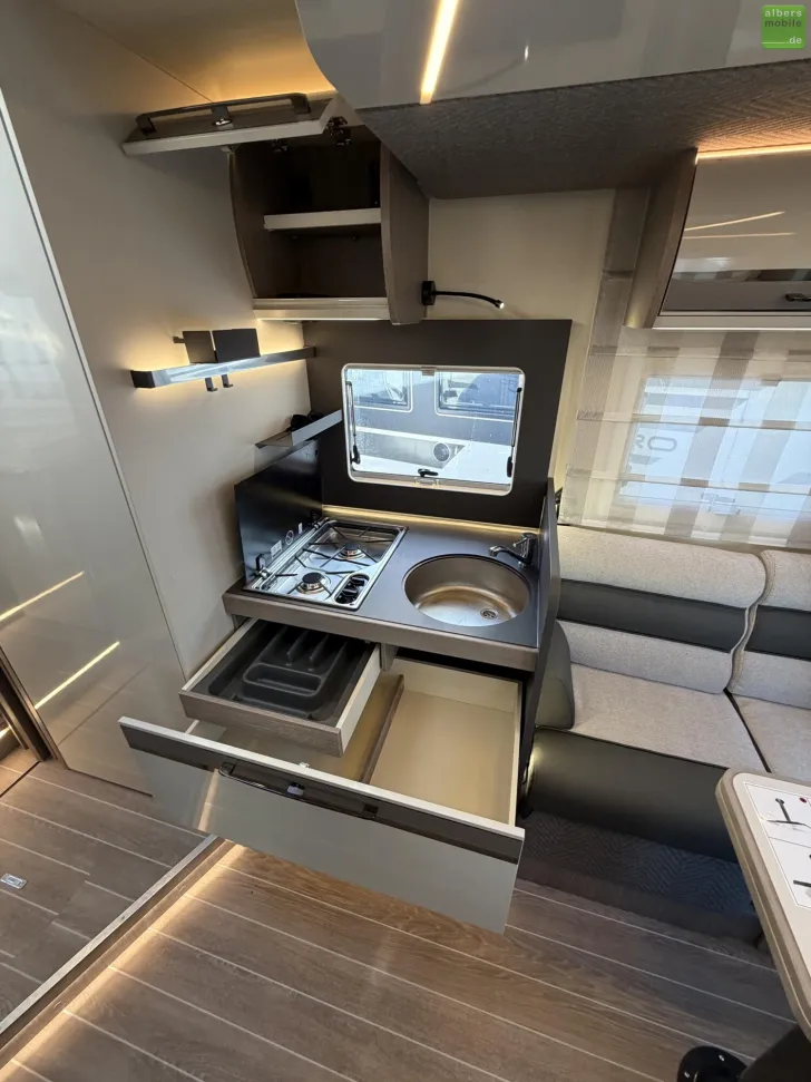 Fahrzeugbild Roller Team Zefiro 287 TL 400W Solar 2xLithium Heavy 2026 #13