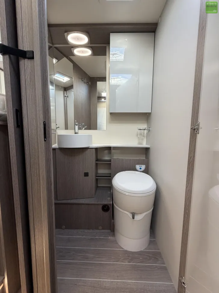 Fahrzeugbild Roller Team Zefiro 287 TL 400W Solar 2xLithium Heavy 2026 #22