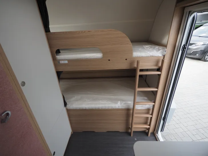 Fahrzeugbild Dethleffs AeroUp 460 KR, 34.102,-€ Listenpreis ! #16