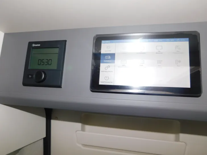 Fahrzeugbild Hobby PRESTIGE Van 640 ET First Edition #14