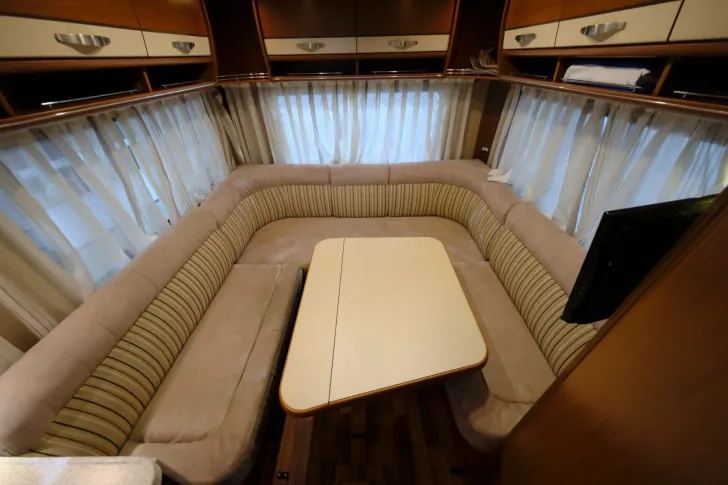 Fahrzeugbild Hymer B 534 / Hubbett+ Rundsitzgruppe - TOP #6