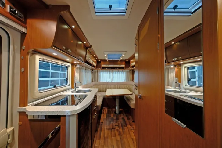 Fahrzeugbild Hymer B 534 / Hubbett+ Rundsitzgruppe - TOP #7