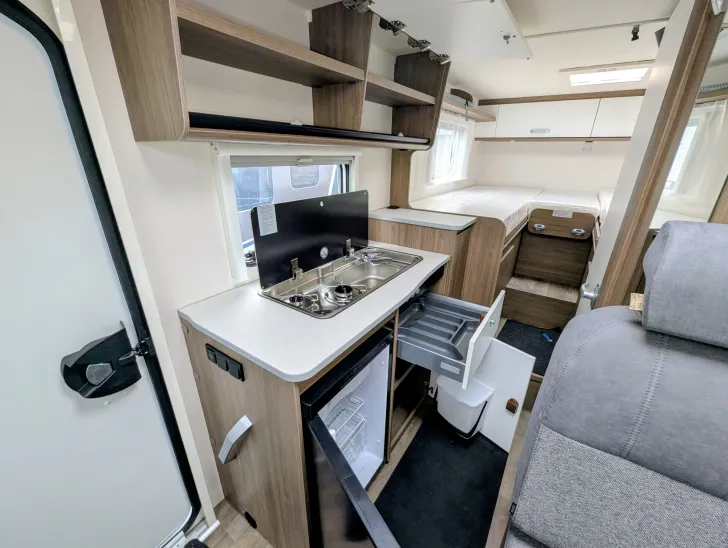 Fahrzeugbild Carado VAN V337 Pro+ Modell 2026 Sie sparen 6.449,- #10