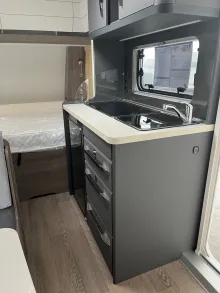 Fahrzeugbild Hobby ONTOUR 390 SF #8