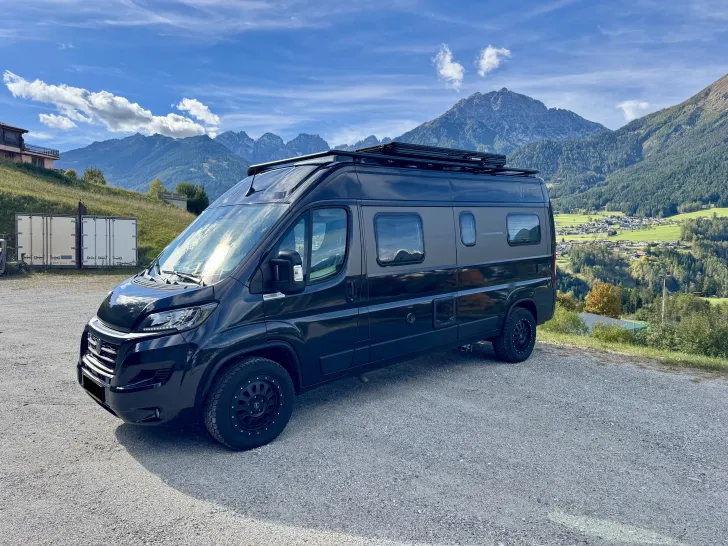 Fahrzeugbild VanTourer 600 L #1