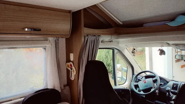 Fahrzeugbild Carado T 447 #8