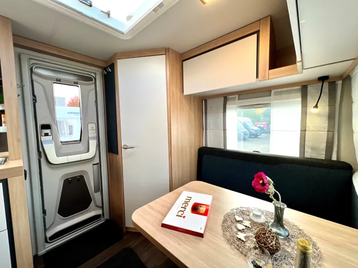 Fahrzeugbild Knaus Sport 400 QD #13