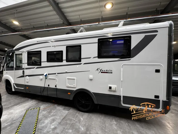 Fahrzeugbild Mobilvetta K-Yacht 86 Tekno Line Hubstütze Klima #4