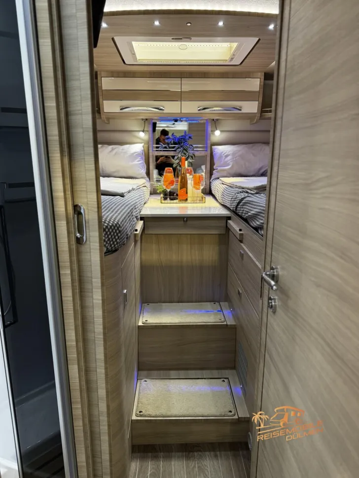 Fahrzeugbild Mobilvetta K-Yacht 86 Tekno Line Hubstütze Klima #20