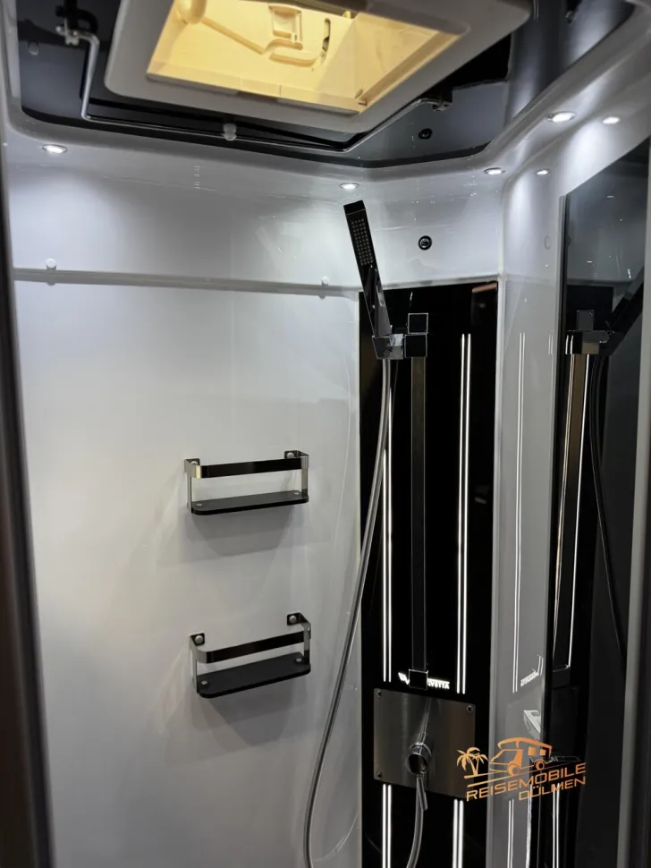 Fahrzeugbild Mobilvetta K-Yacht 86 Tekno Line Hubstütze Klima #22