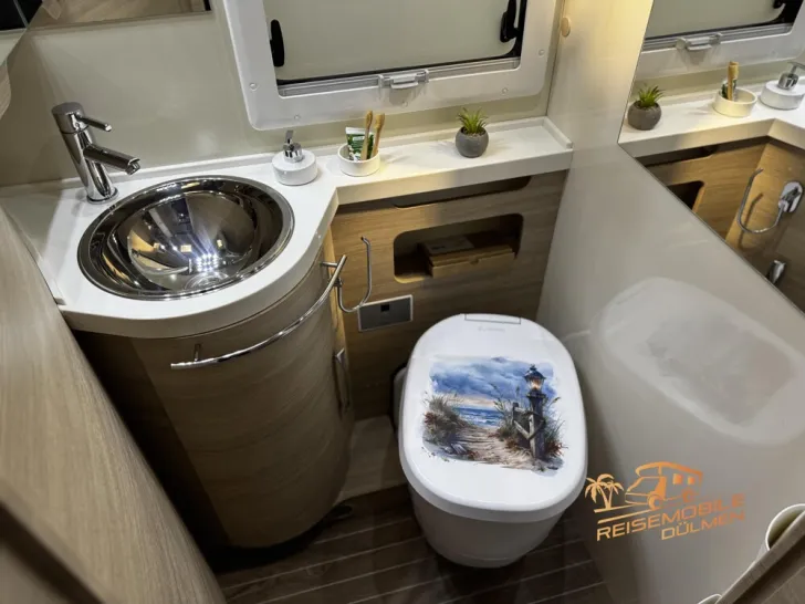 Fahrzeugbild Mobilvetta K-Yacht 86 Tekno Line Hubstütze Klima #25