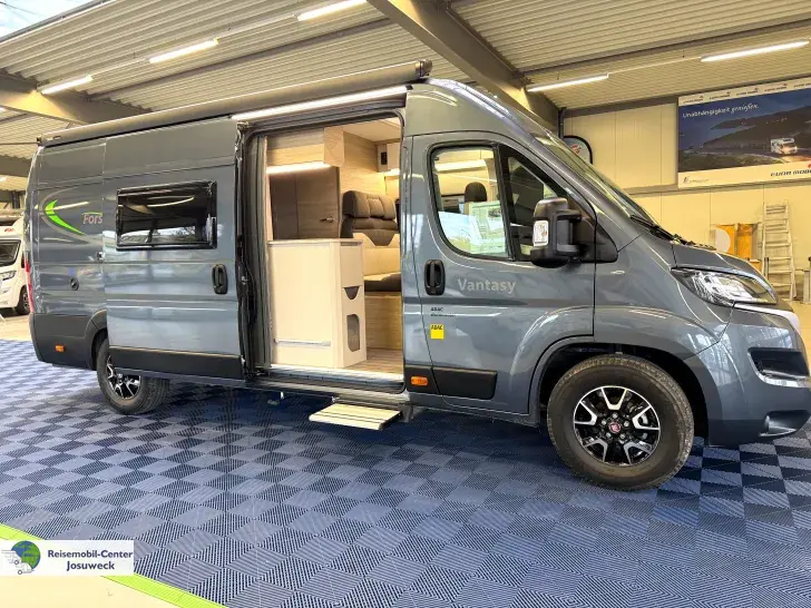 Fahrzeugbild Forster V 636 HB Vantasy Travel/Comfort Line Ahk #1
