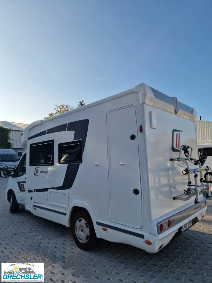 Fahrzeugbild Challenger 250 Break Edition #4