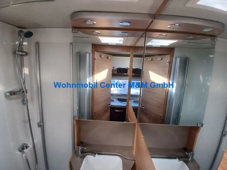 Fahrzeugbild Weinsberg CaraCompact 600 MEG Edition Pepper MJ25 Premium #12